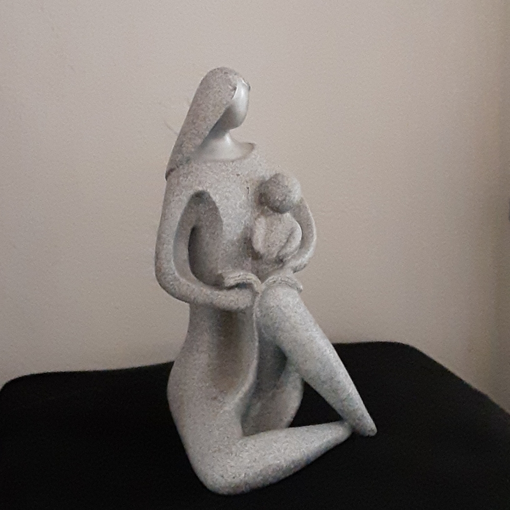 10 inch tall mother and